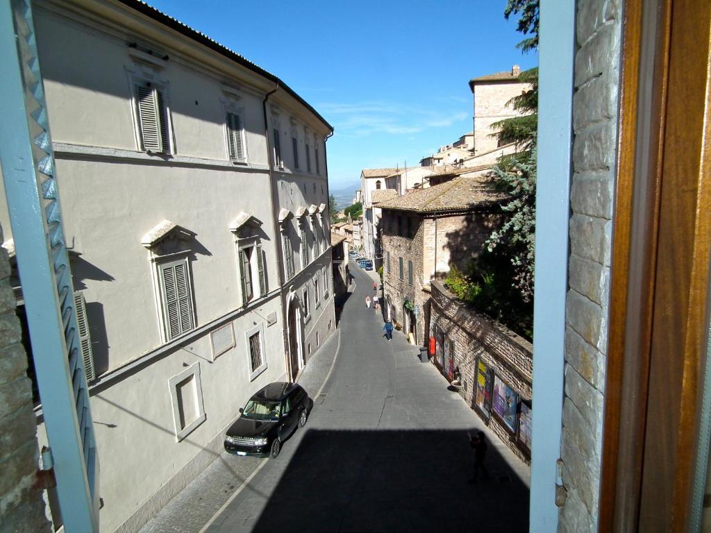 Brizi
