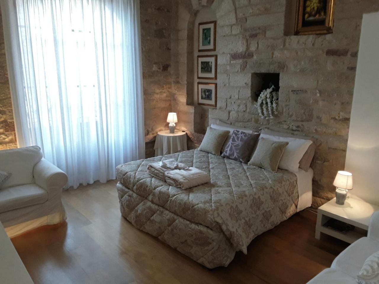 Bed and breakfast Brizi Asís