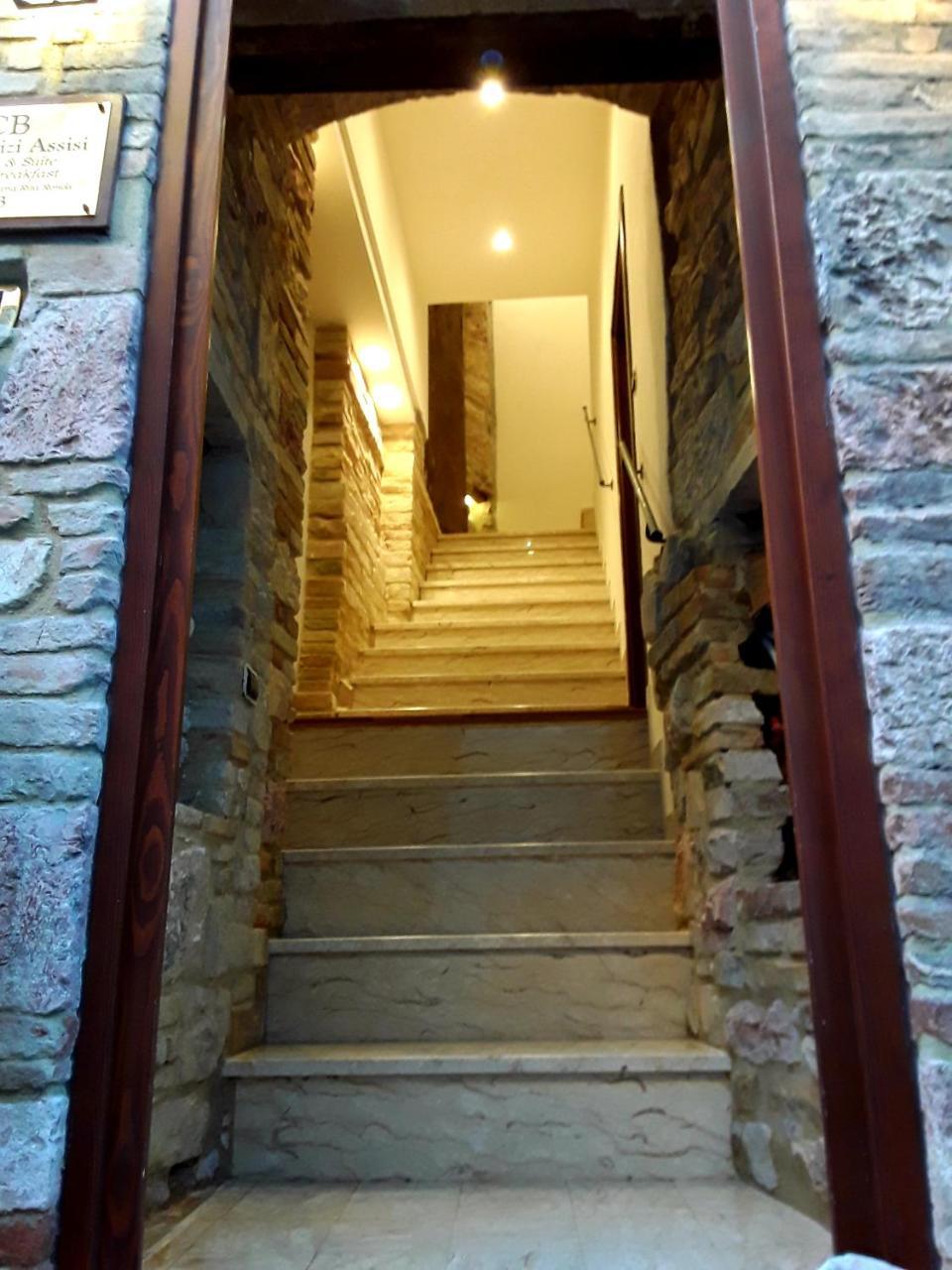 Brizi 2* Asís